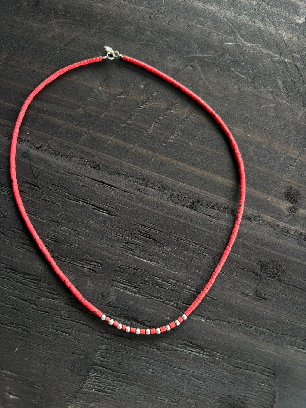 Collar de plata y coral
