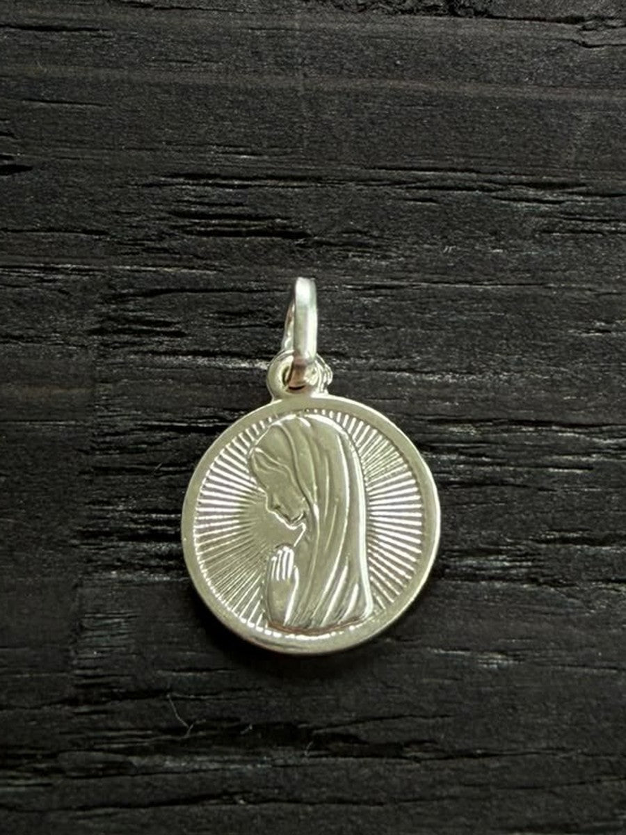 Medalla Virgen Niña